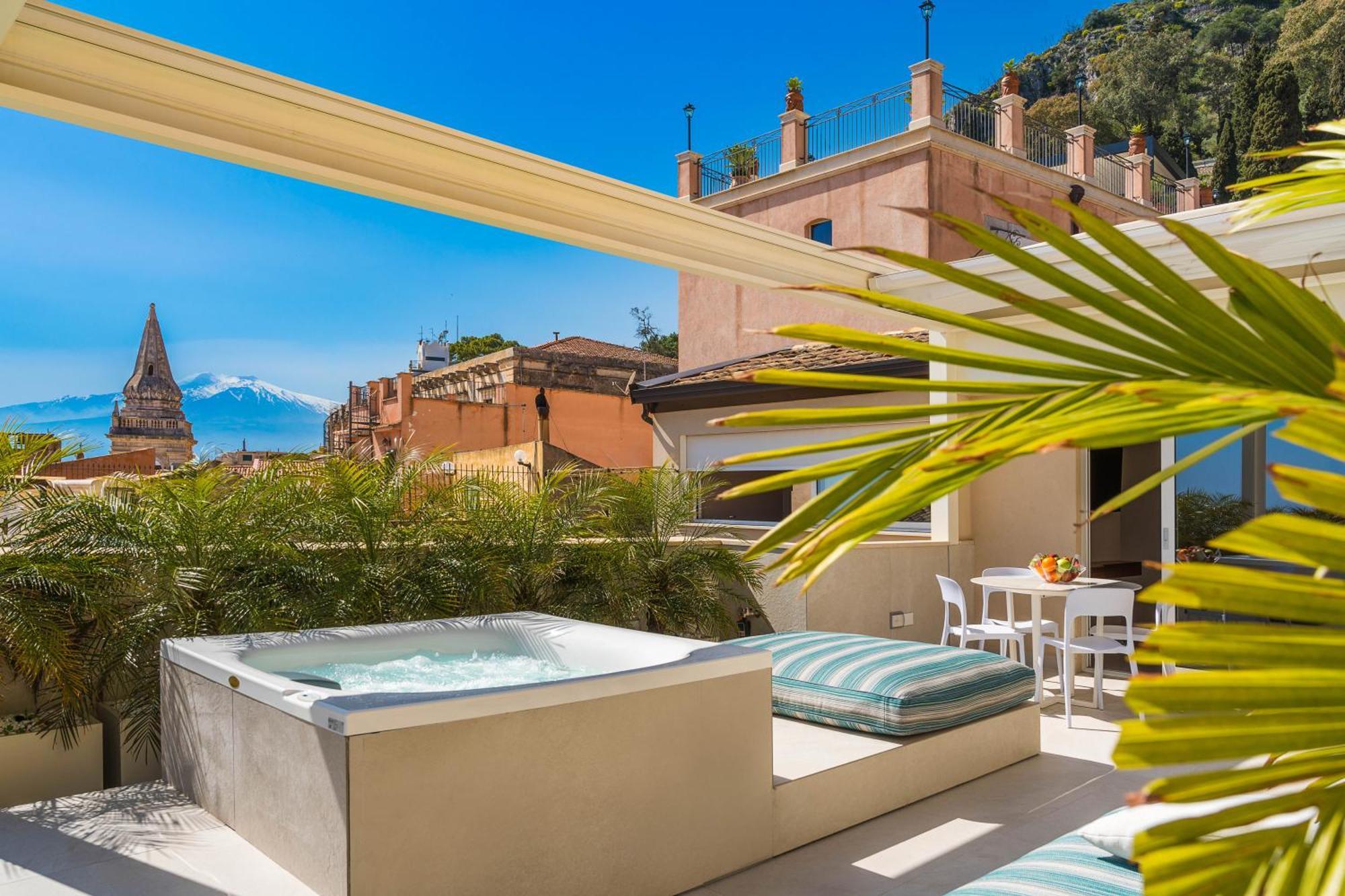 Taormina Infinity Suites Exteriör bild