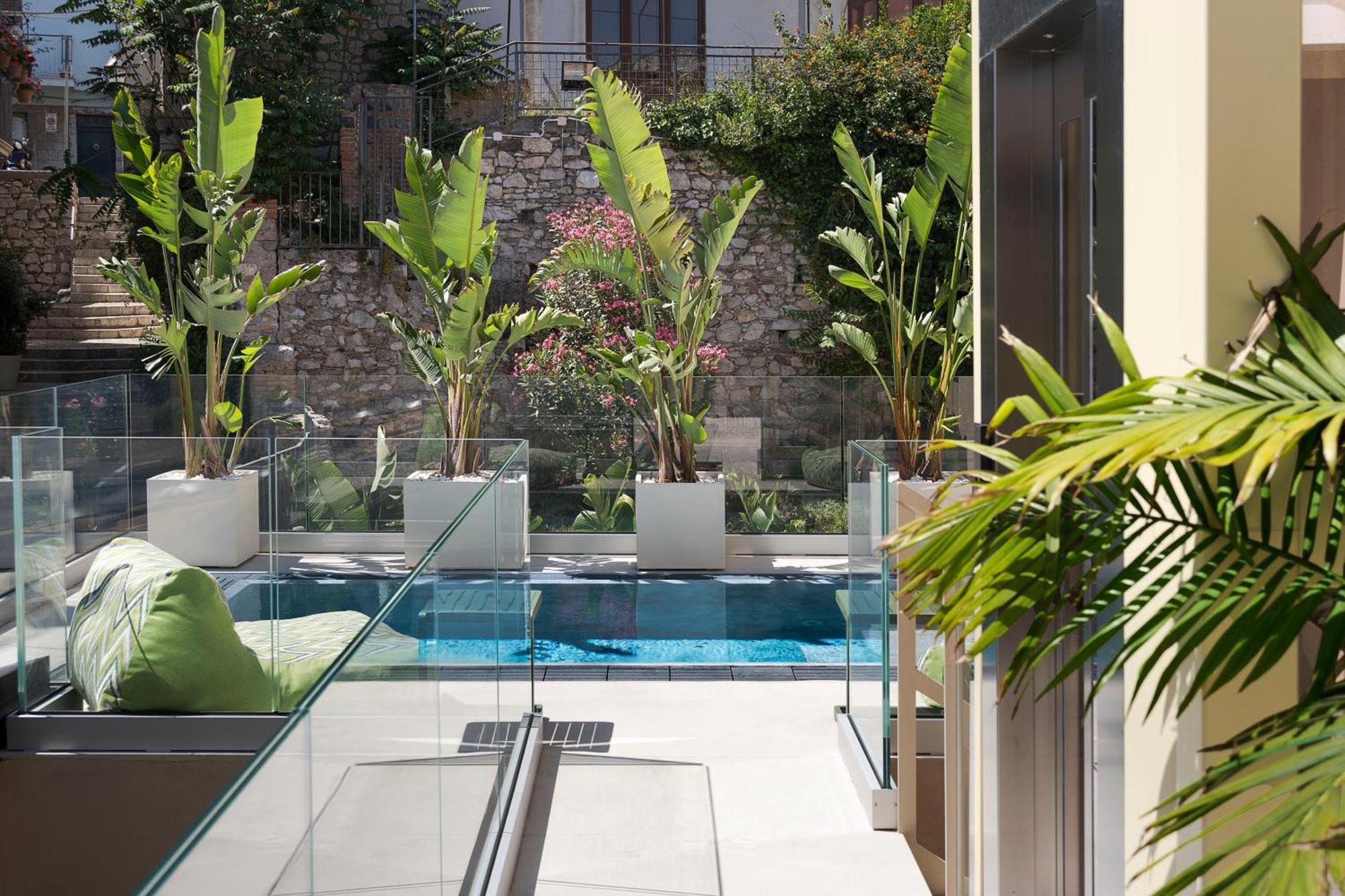 Taormina Infinity Suites Exteriör bild